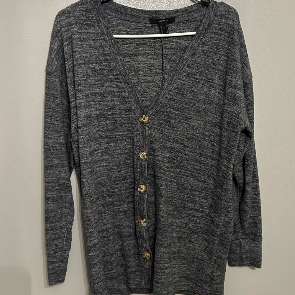 Forever 21 Long Sleeve Button Down Women’s Blouse Size Small